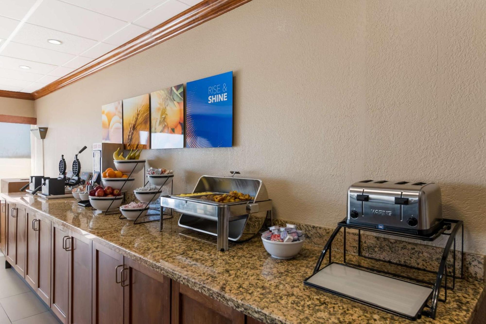 Comfort Inn South Oceanfront Nags Head Kültér fotó