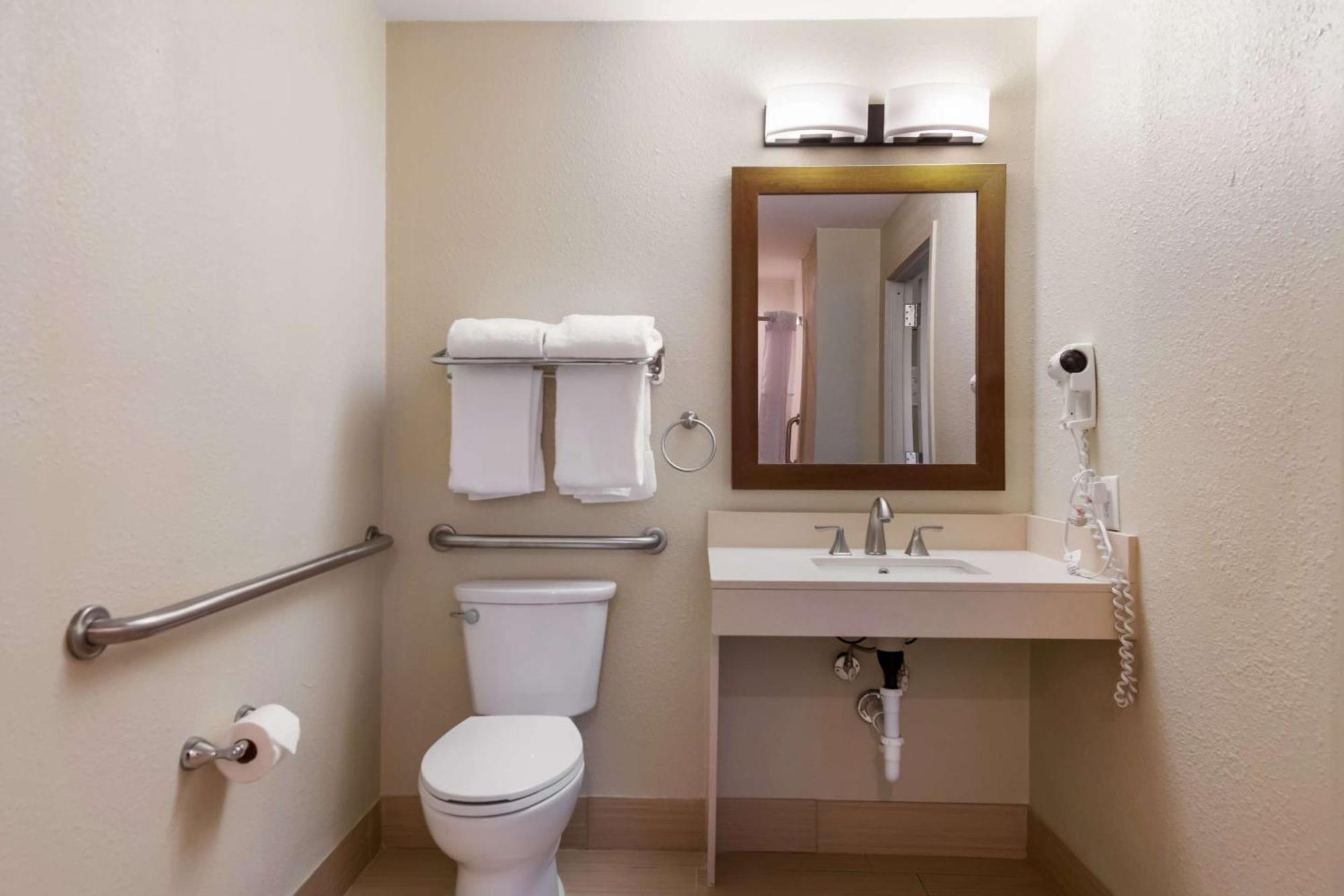 Comfort Inn South Oceanfront Nags Head Kültér fotó